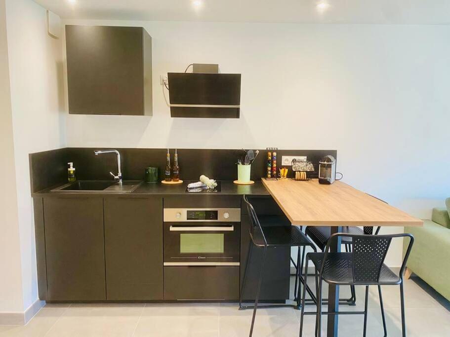 "Royal" Magnifique Appartement Avec Vue Sur Le Cadre Royal Sète Exteriör bild