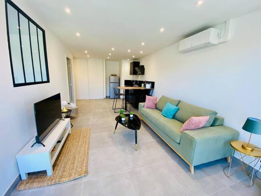 "Royal" Magnifique Appartement Avec Vue Sur Le Cadre Royal Sète Exteriör bild
